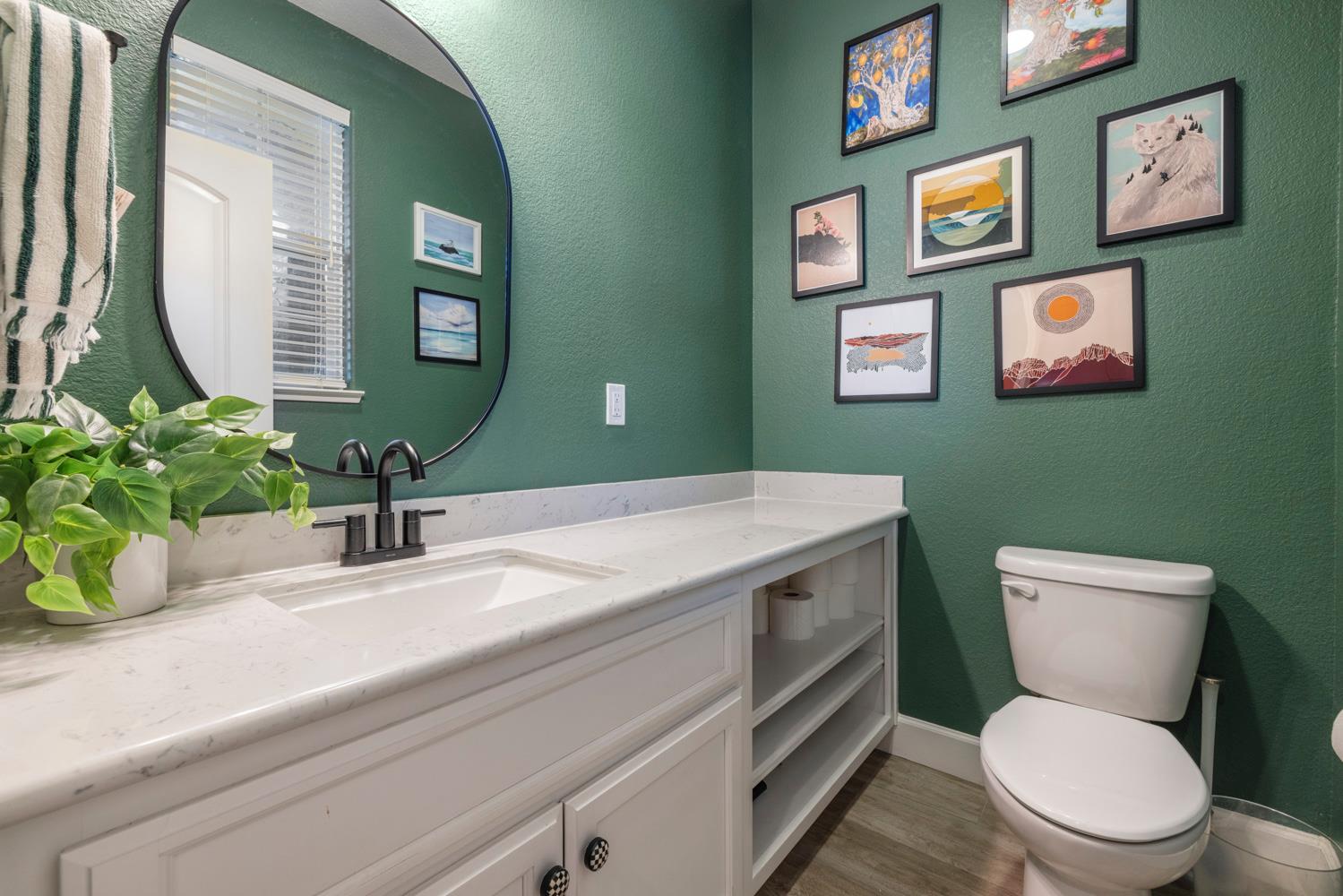 1362 Violet Way, Turlock, CA 95382