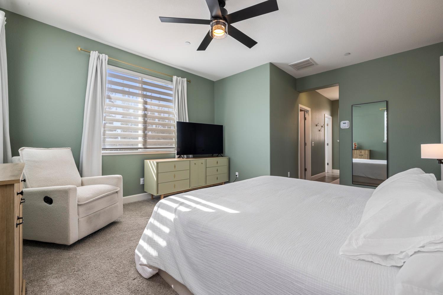 1362 Violet Way, Turlock, CA 95382