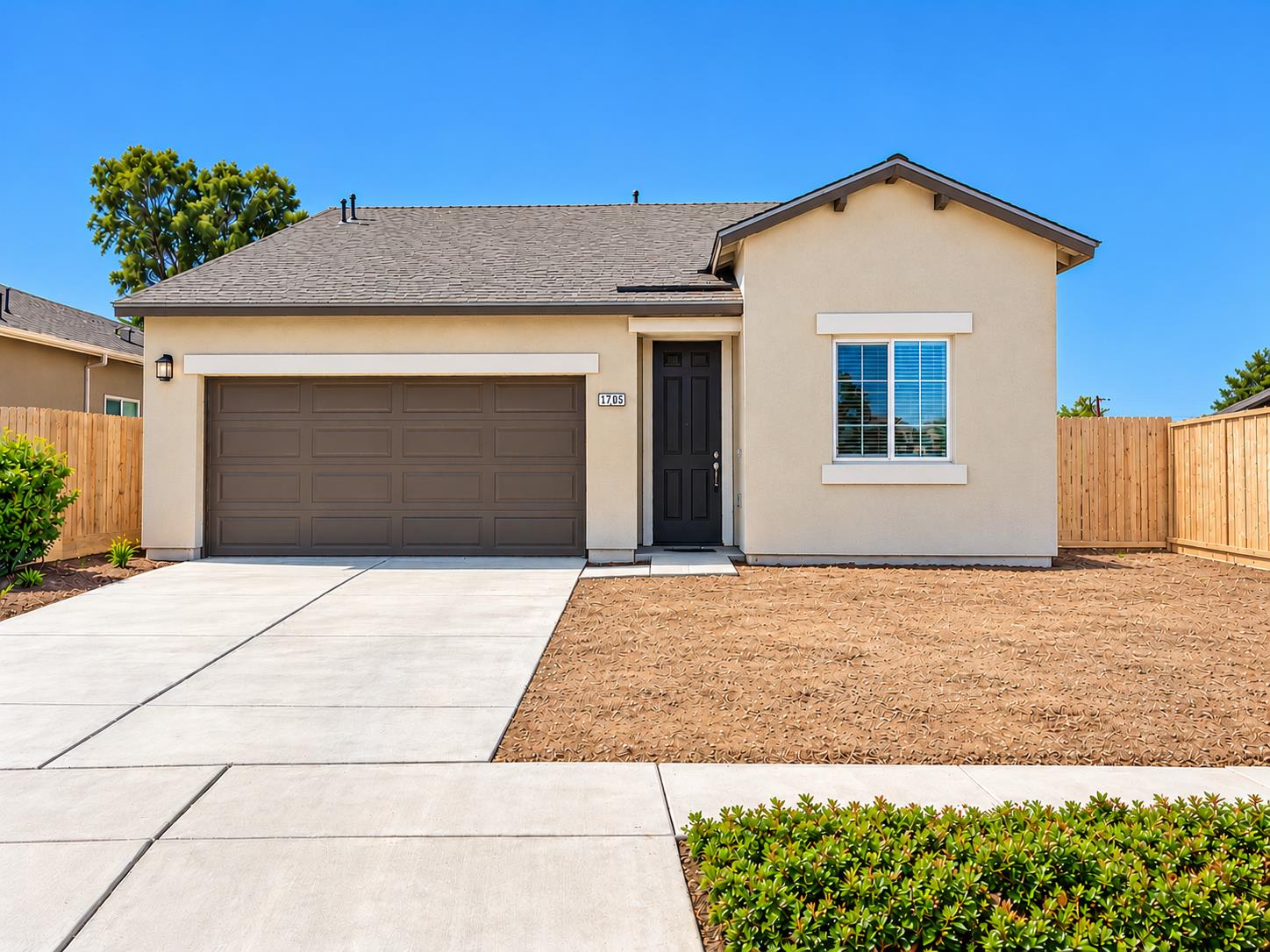 1705 Spadafore St, Los Banos, CA 93635