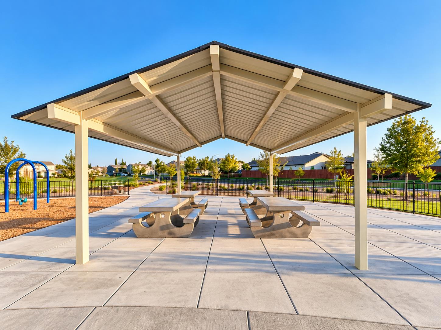 1705 Spadafore St, Los Banos, CA 93635