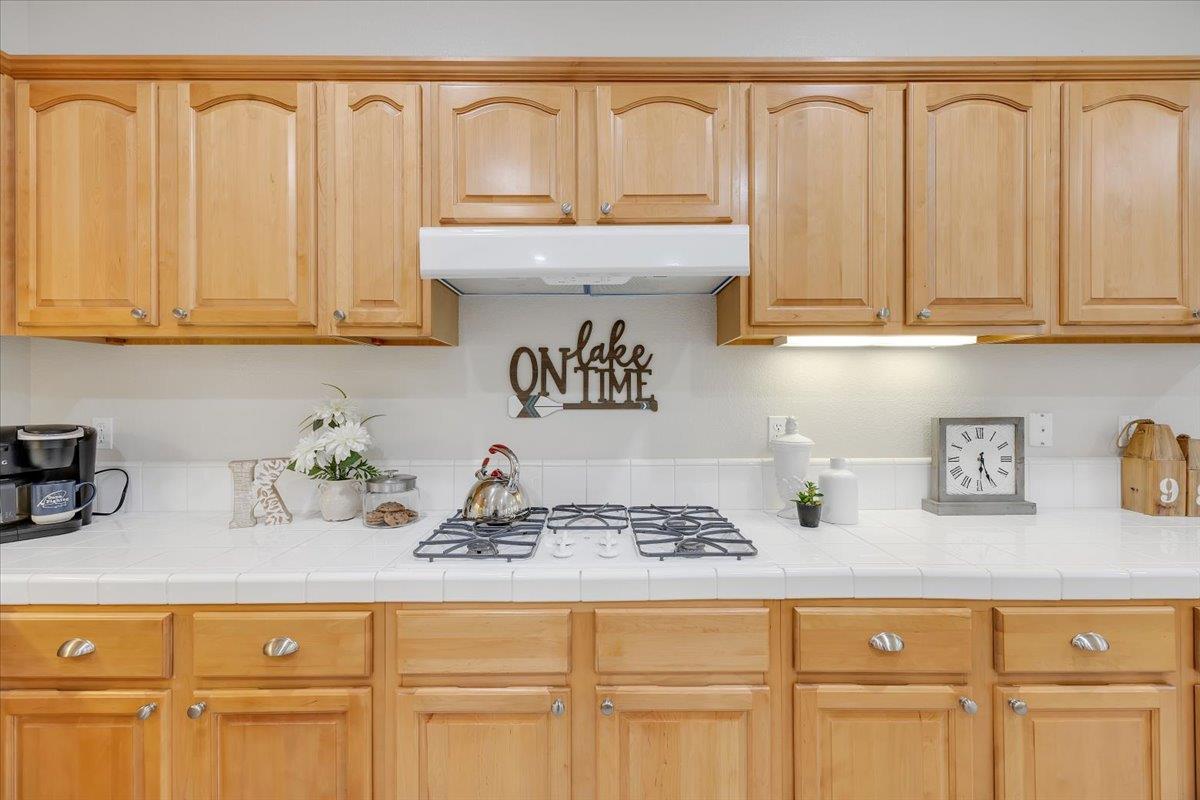 299 Calypso Beach Dr, Copperopolis, CA 95228