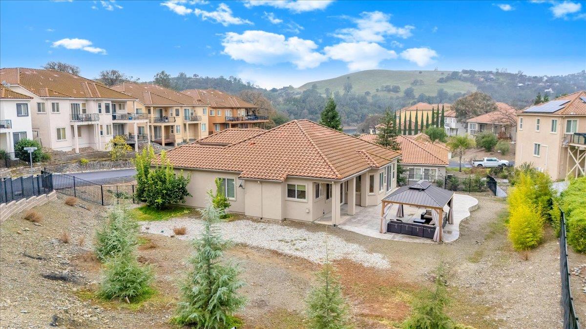 299 Calypso Beach Dr, Copperopolis, CA 95228