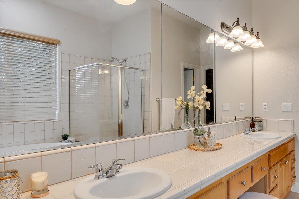 299 Calypso Beach Dr, Copperopolis, CA 95228