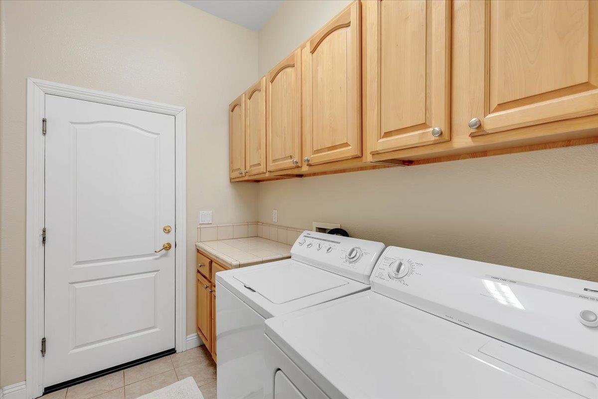 299 Calypso Beach Dr, Copperopolis, CA 95228