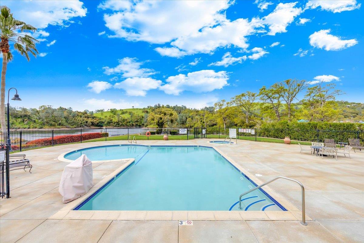 299 Calypso Beach Dr, Copperopolis, CA 95228