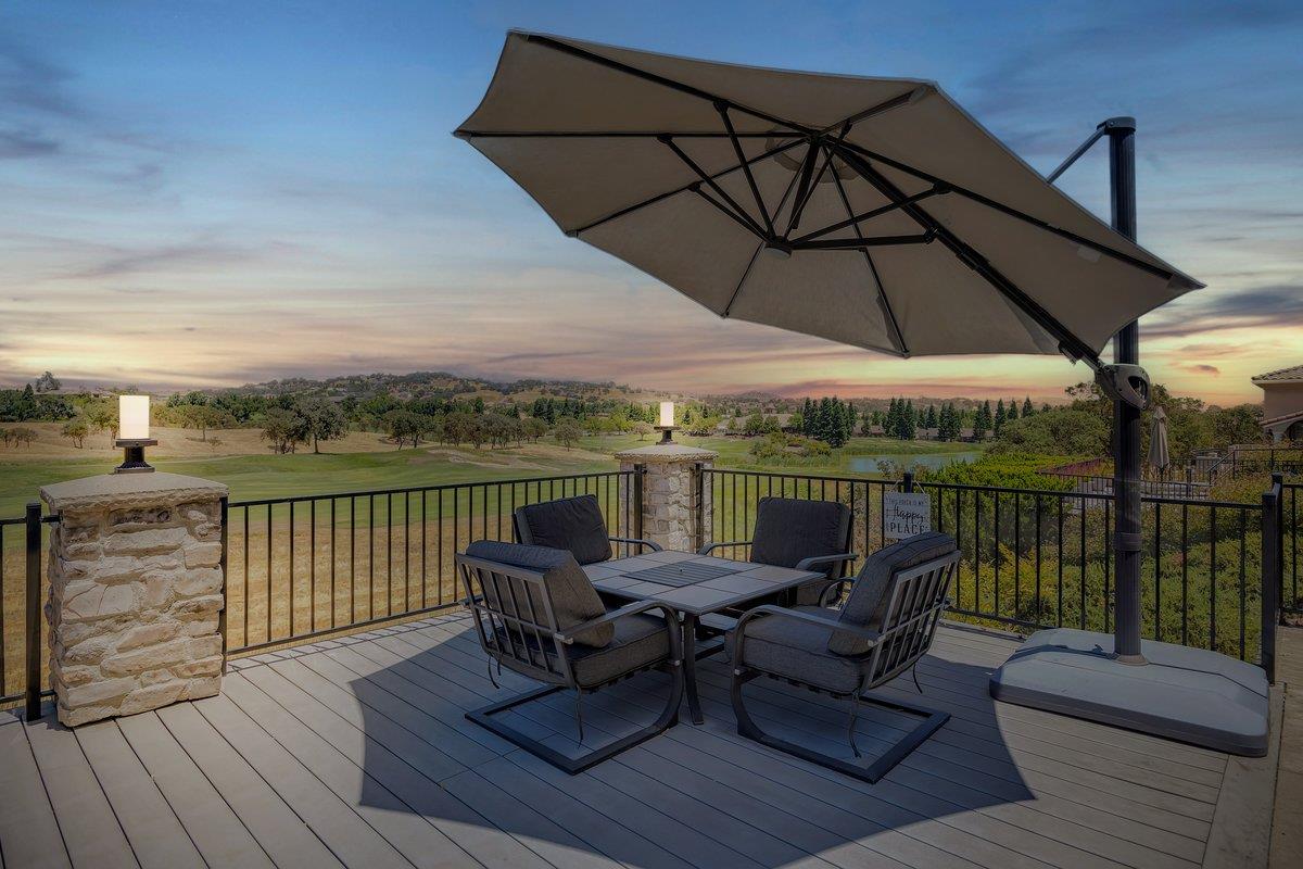 2491 Oak Creek Dr, Copperopolis, CA 95228