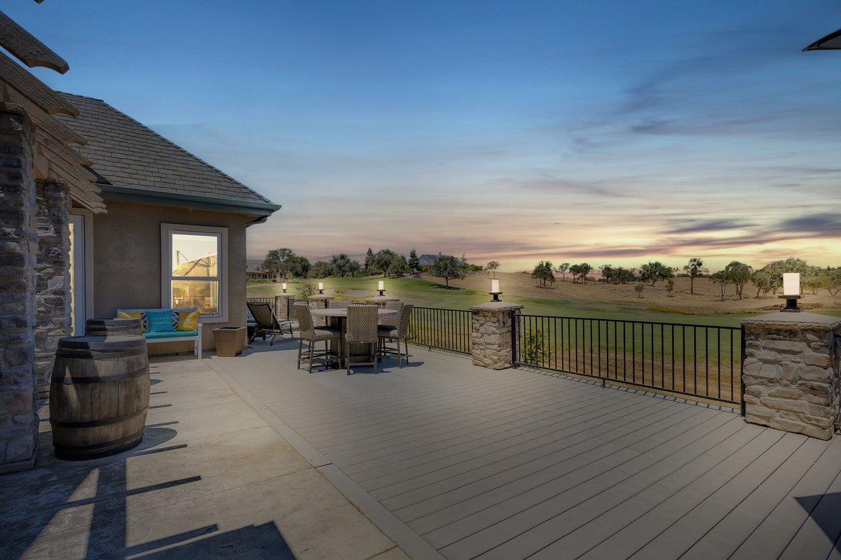 2491 Oak Creek Dr, Copperopolis, CA 95228