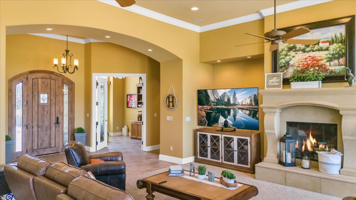 2491 Oak Creek Dr, Copperopolis, CA 95228