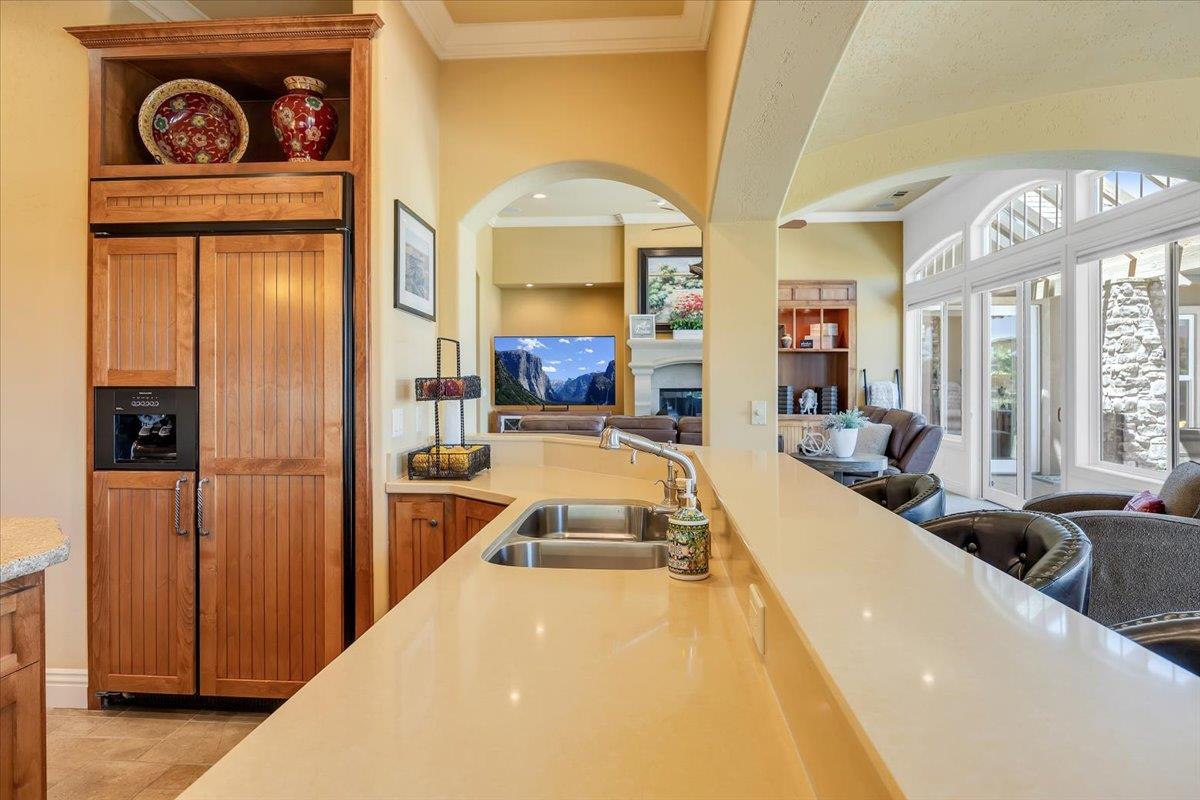 2491 Oak Creek Dr, Copperopolis, CA 95228