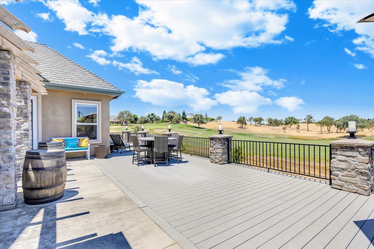 2491 Oak Creek Dr, Copperopolis, CA 95228