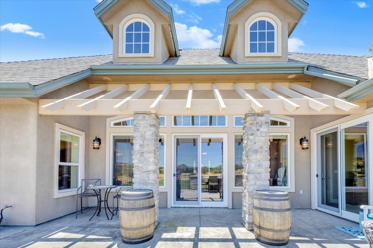 2491 Oak Creek Dr, Copperopolis, CA 95228