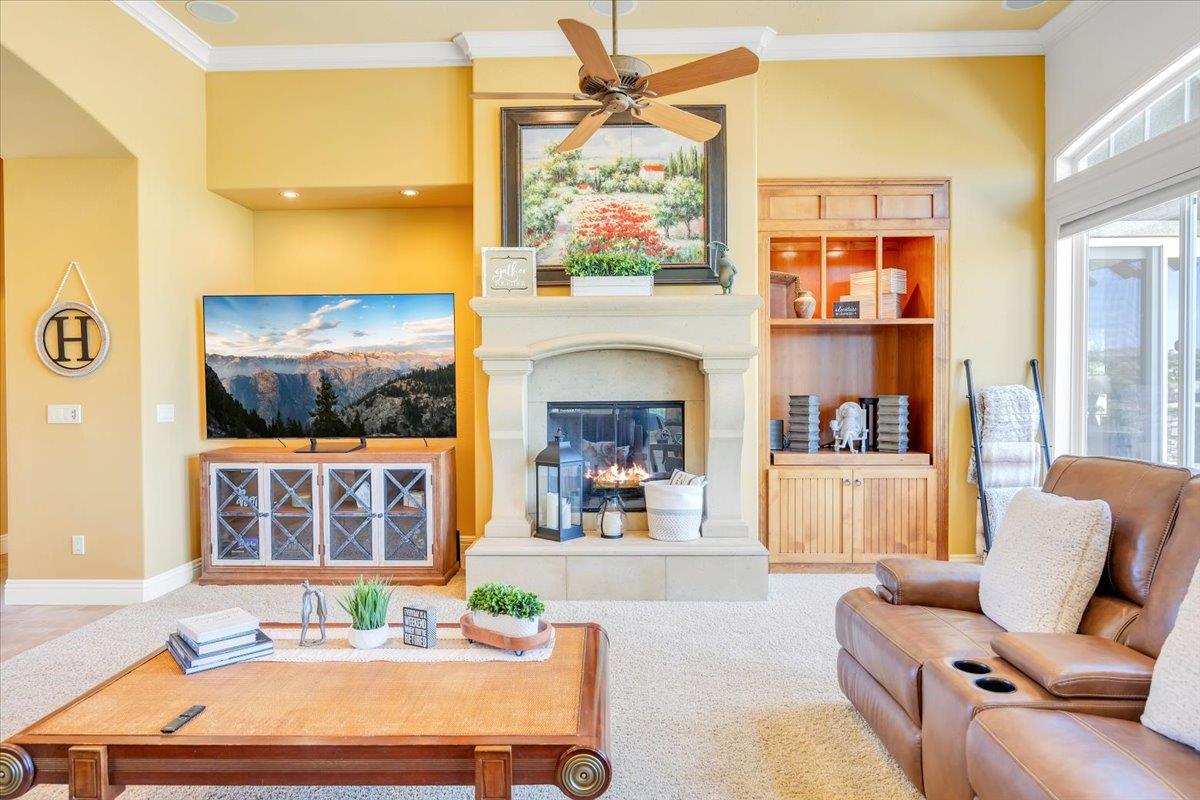 2491 Oak Creek Dr, Copperopolis, CA 95228