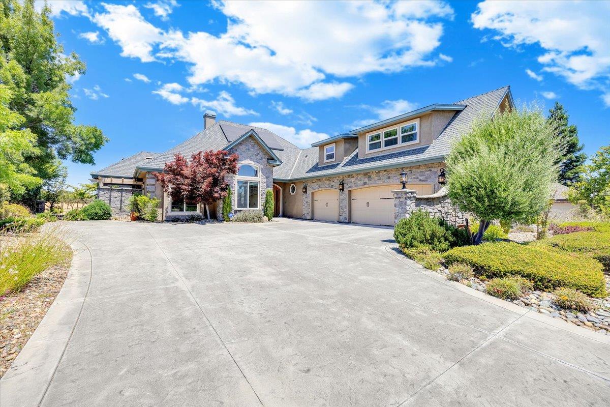 2491 Oak Creek Dr, Copperopolis, CA 95228