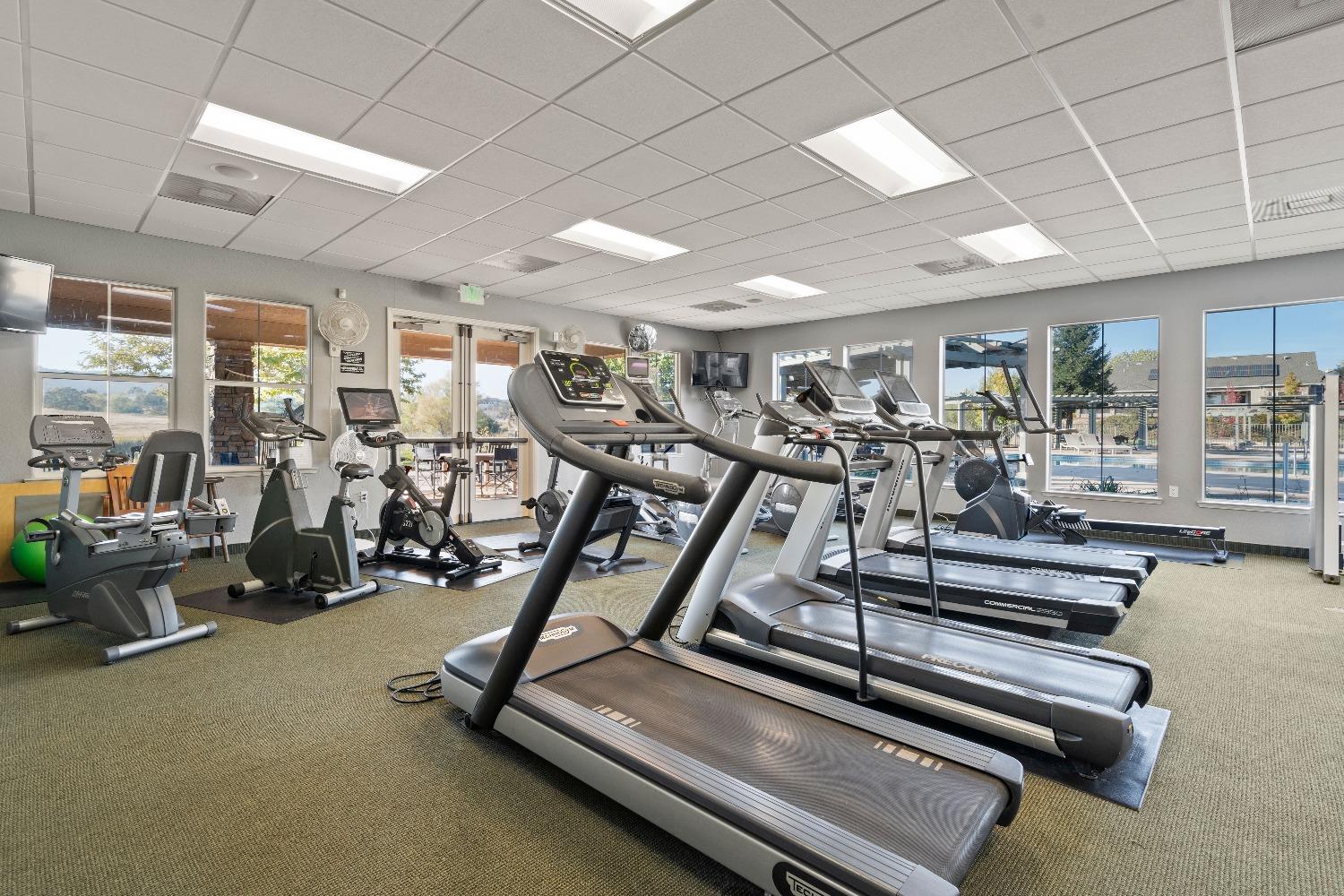 1013 Knolls Dr, Copperopolis, CA 95228