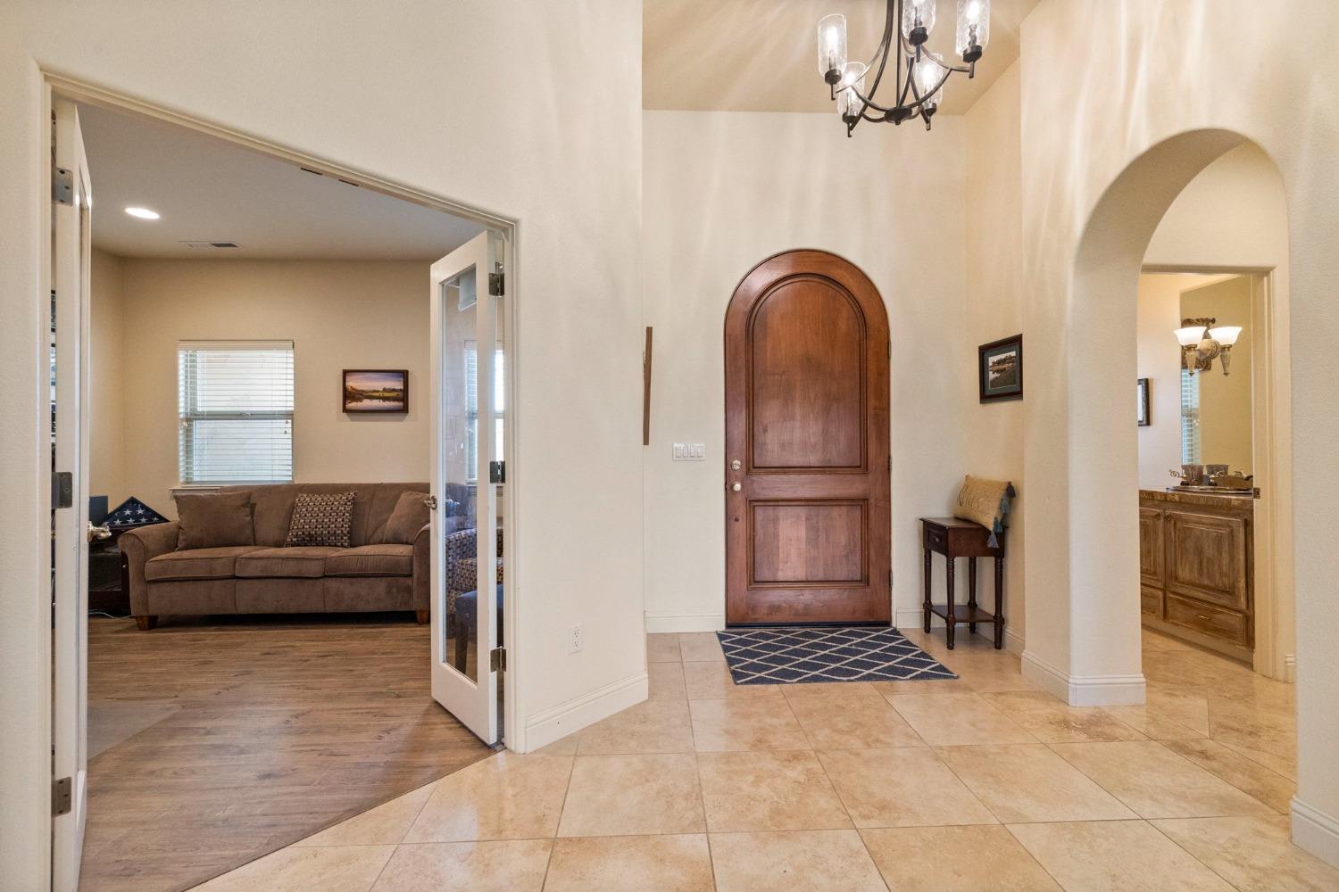 16 Flagstone Ct, Copperopolis, CA 95228