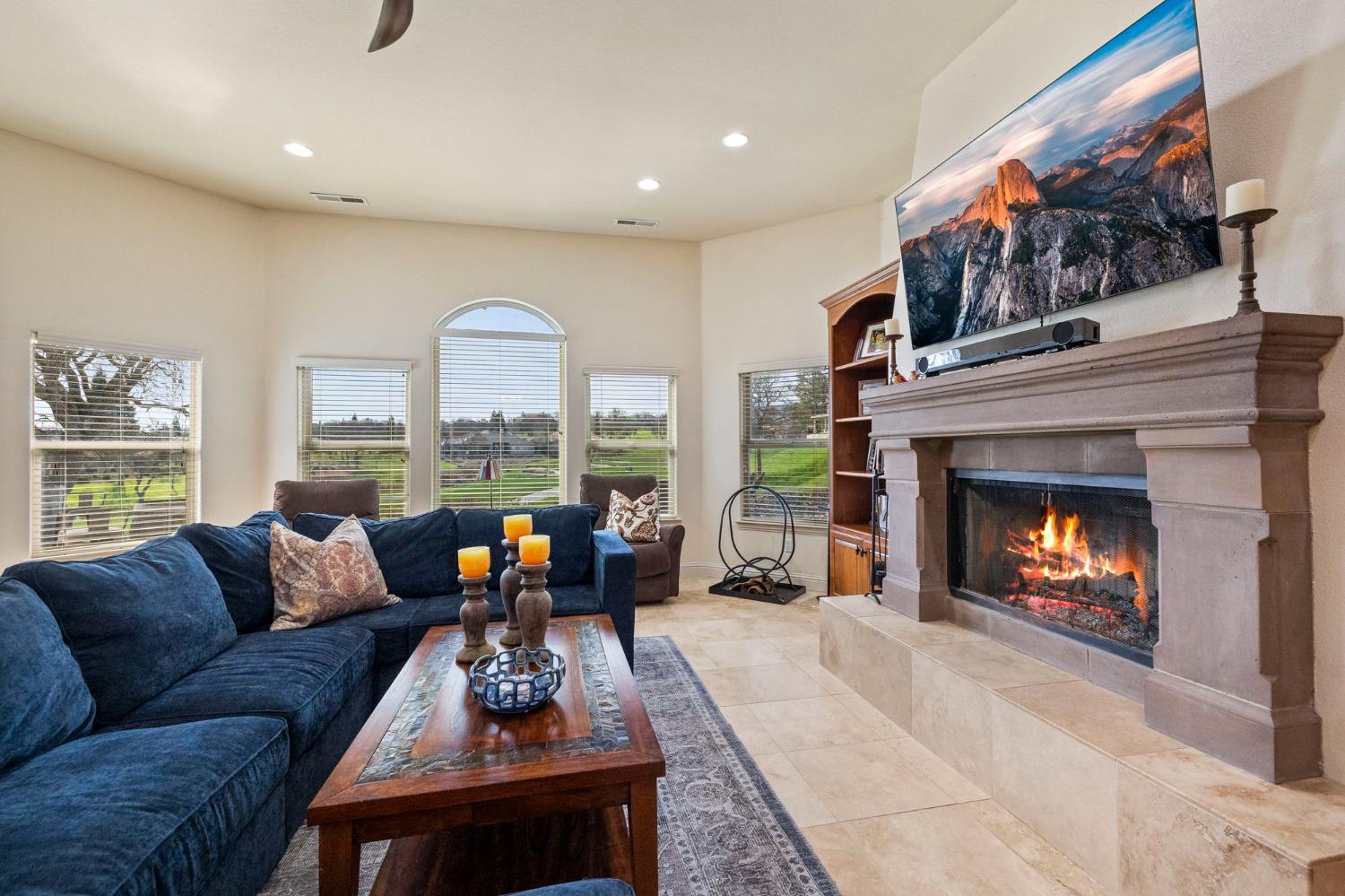 16 Flagstone Ct, Copperopolis, CA 95228