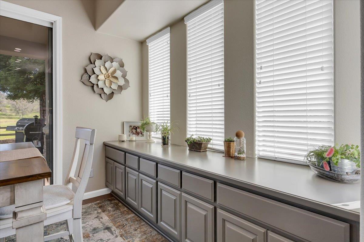 300 Rock Ridge Ln Ln, Copperopolis, CA 95228