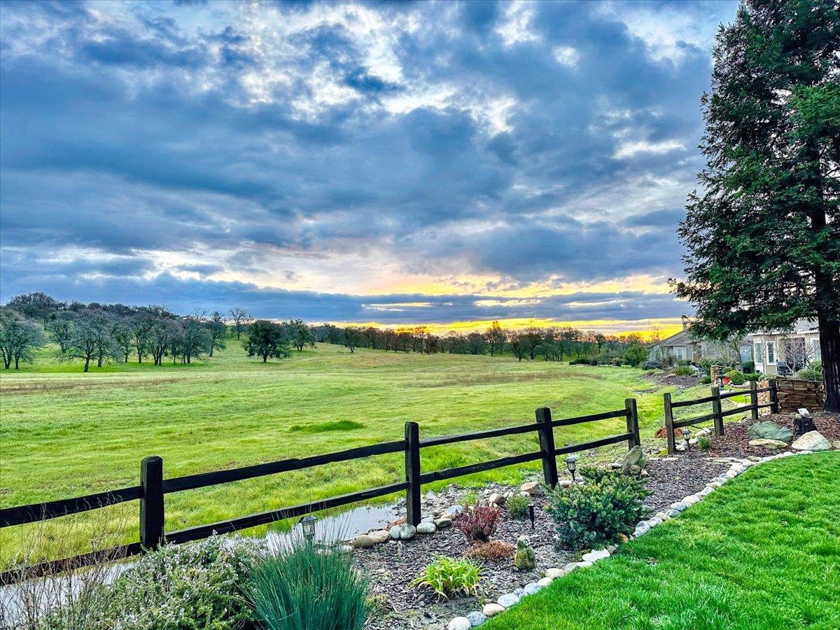 300 Rock Ridge Ln Ln, Copperopolis, CA 95228