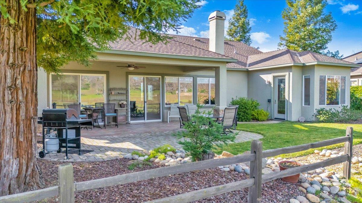 300 Rock Ridge Ln Ln, Copperopolis, CA 95228