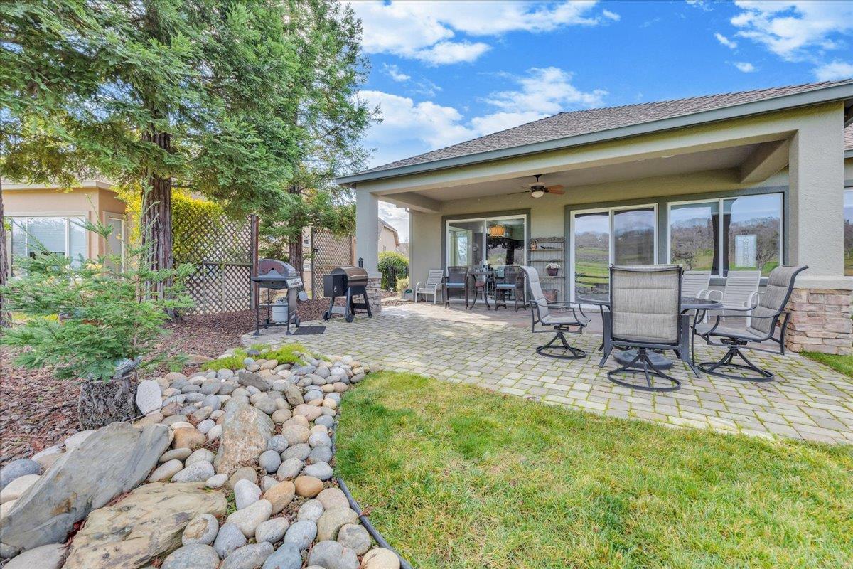 300 Rock Ridge Ln Ln, Copperopolis, CA 95228