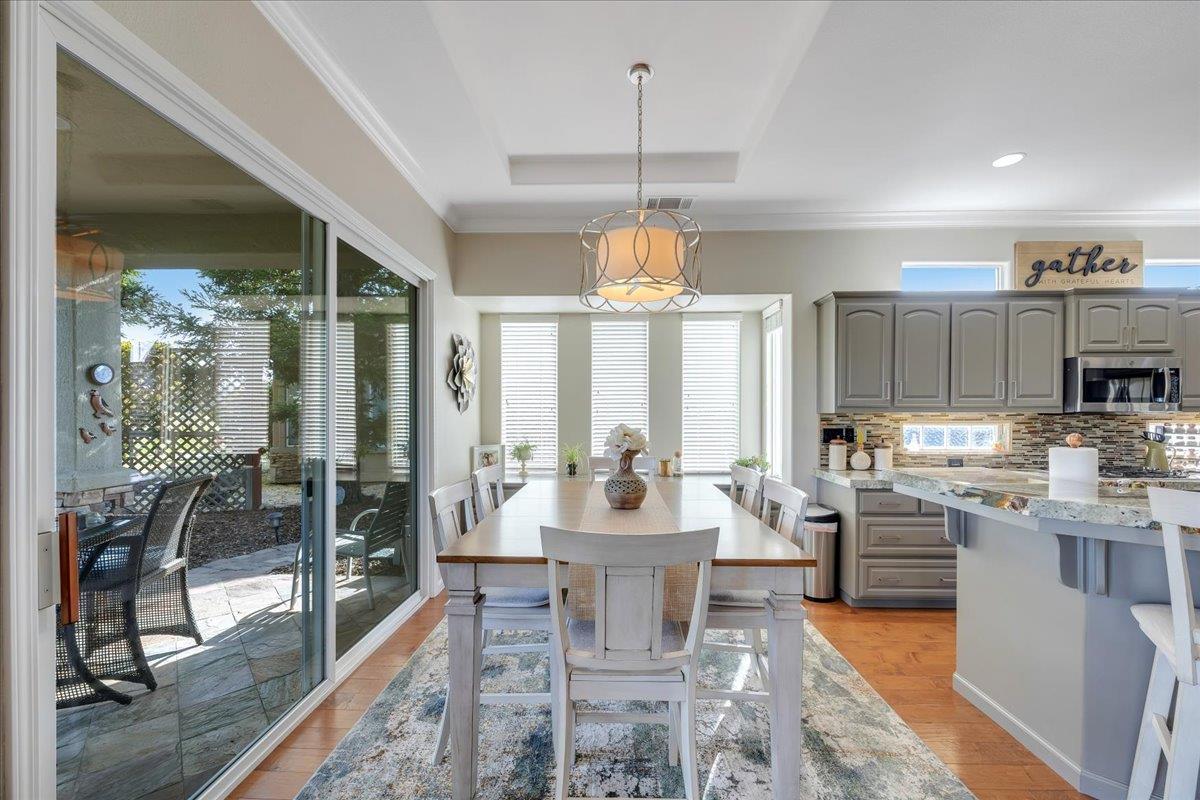 300 Rock Ridge Ln Ln, Copperopolis, CA 95228