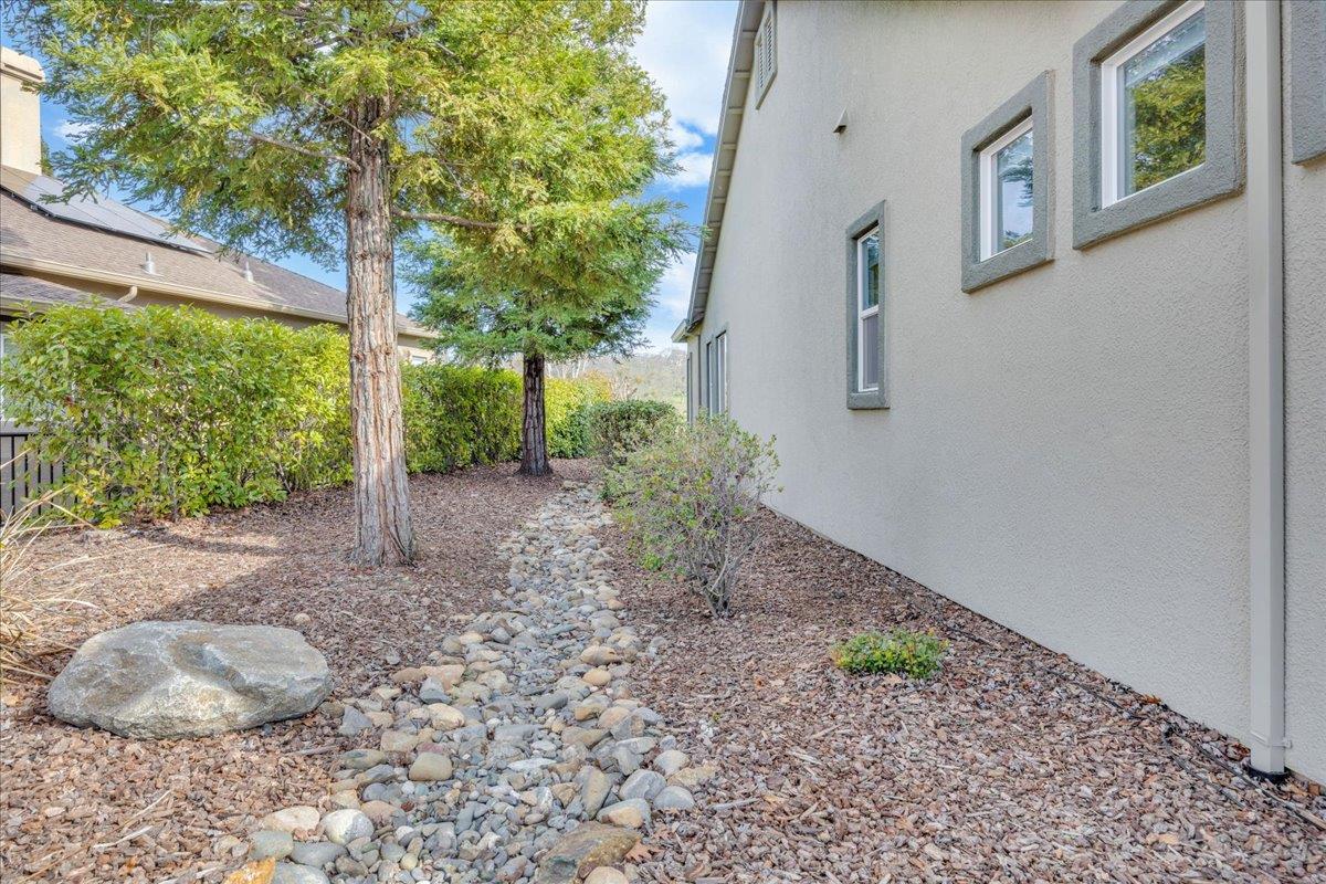 300 Rock Ridge Ln Ln, Copperopolis, CA 95228