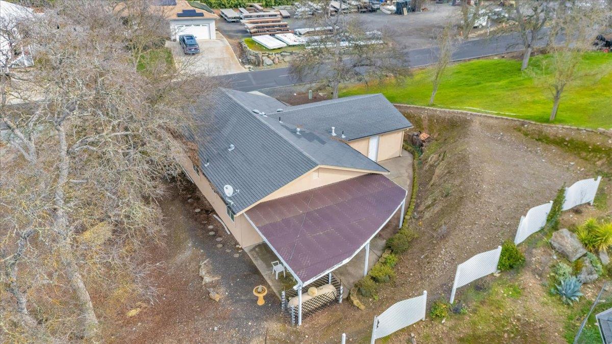 342 Poker Flat Rd, Copperopolis, CA 95228