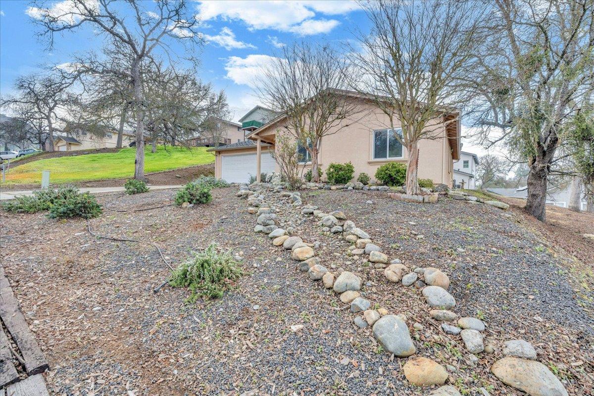342 Poker Flat Rd, Copperopolis, CA 95228