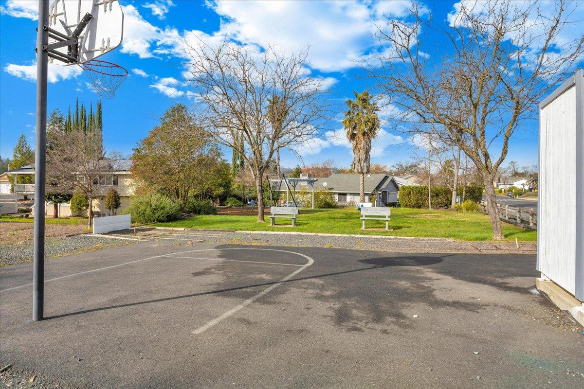 342 Poker Flat Rd, Copperopolis, CA 95228