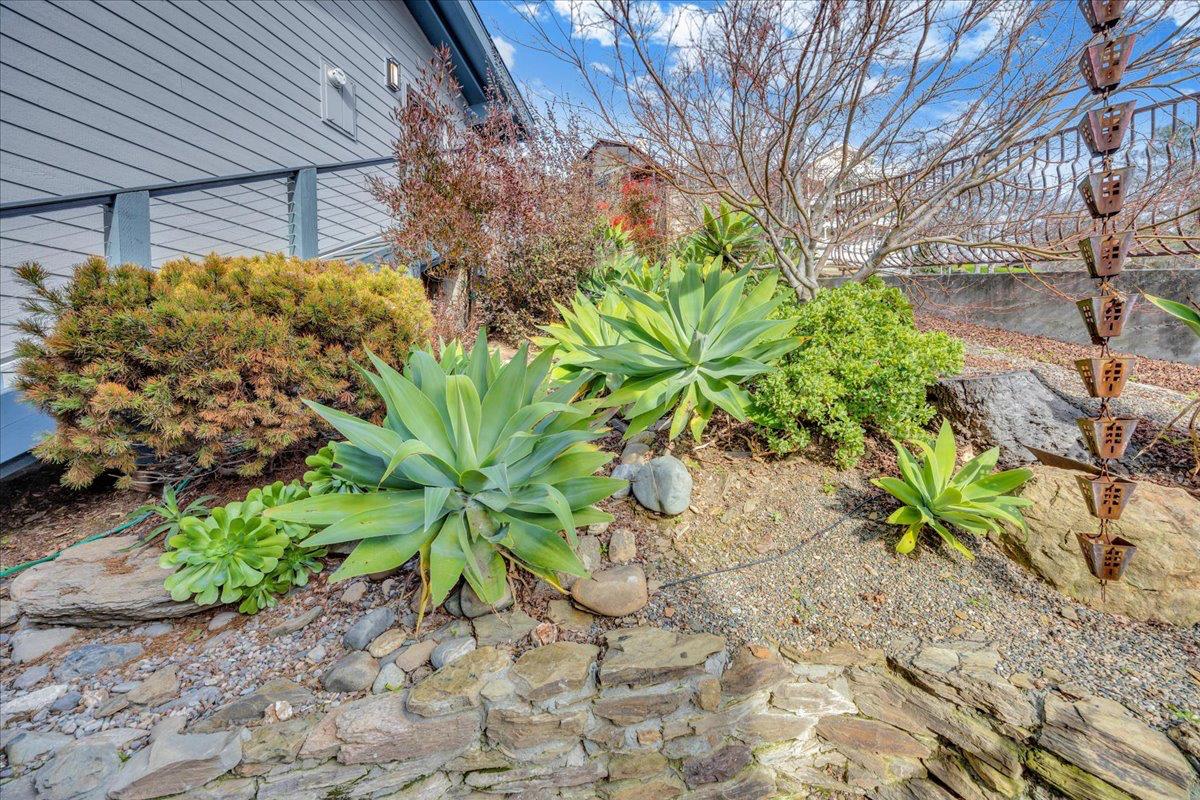 870 Bret Harte Dr, Copperopolis, CA 95228