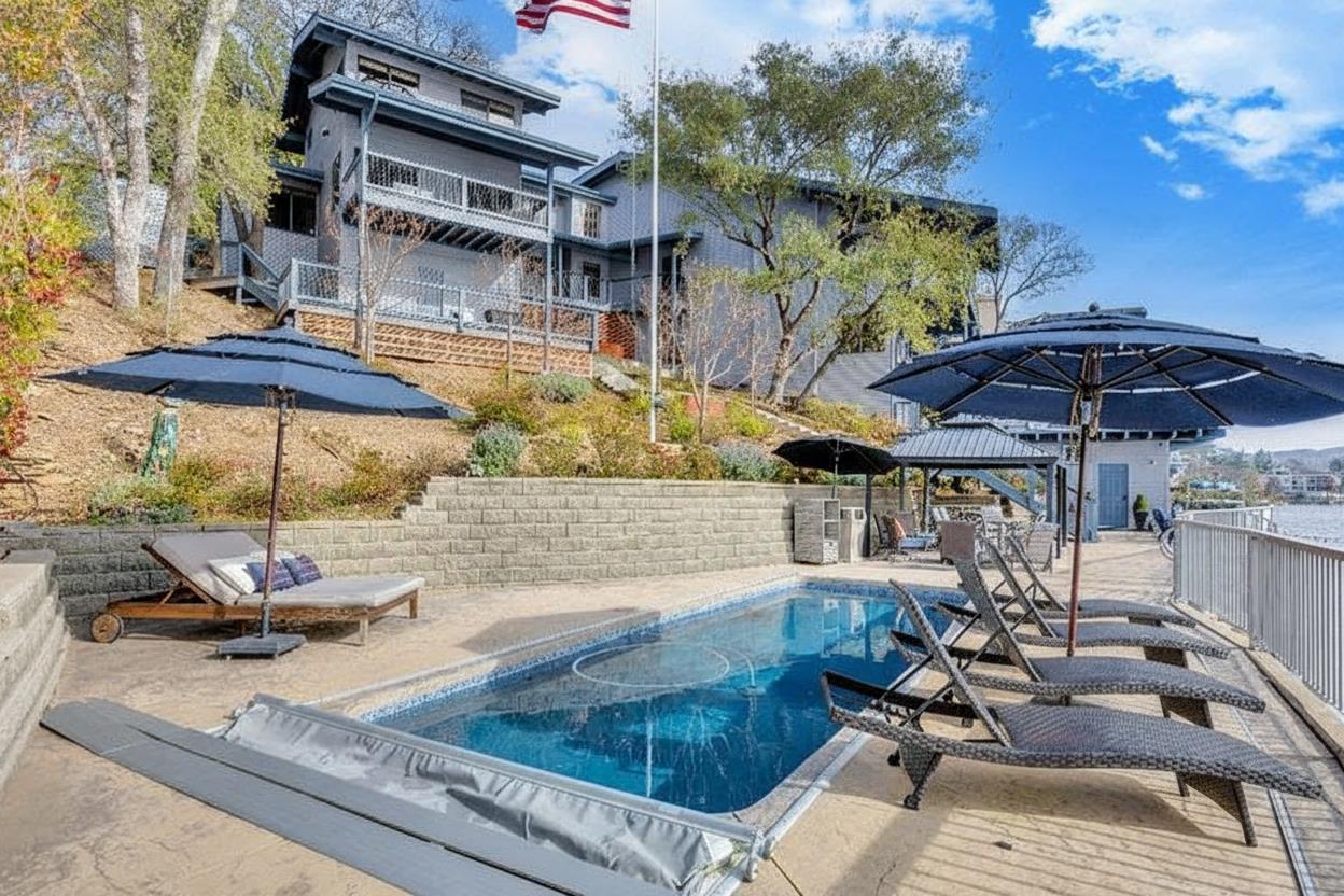 870 Bret Harte Dr, Copperopolis, CA 95228