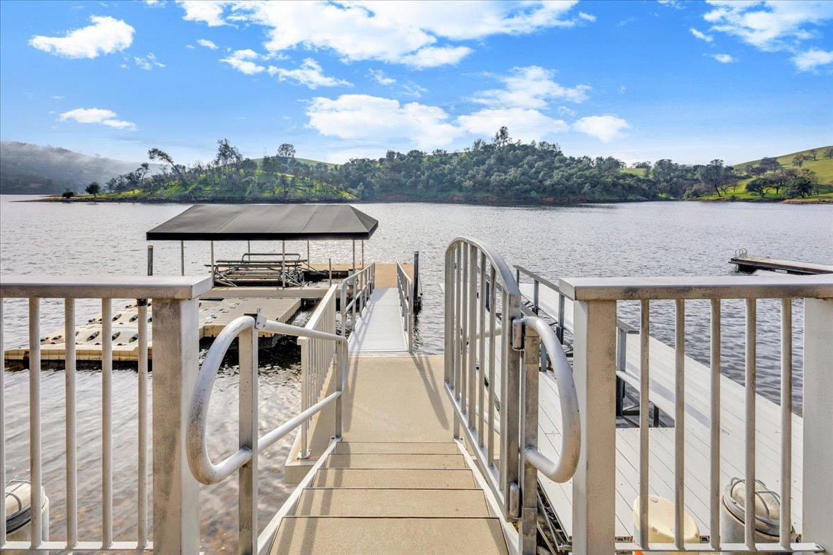 870 Bret Harte Dr, Copperopolis, CA 95228