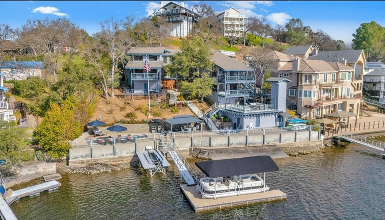 870 Bret Harte Dr, Copperopolis, CA 95228