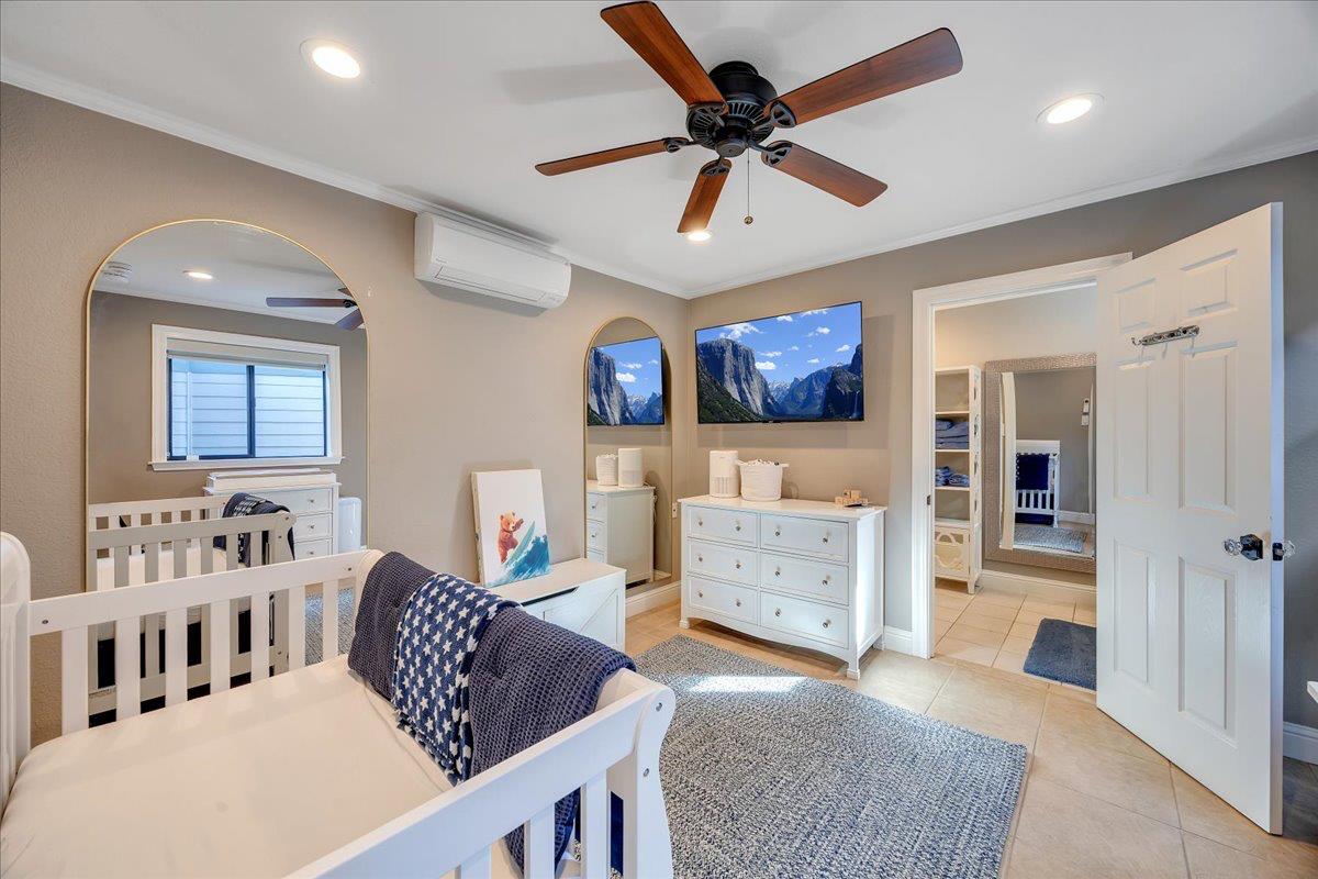 870 Bret Harte Dr, Copperopolis, CA 95228