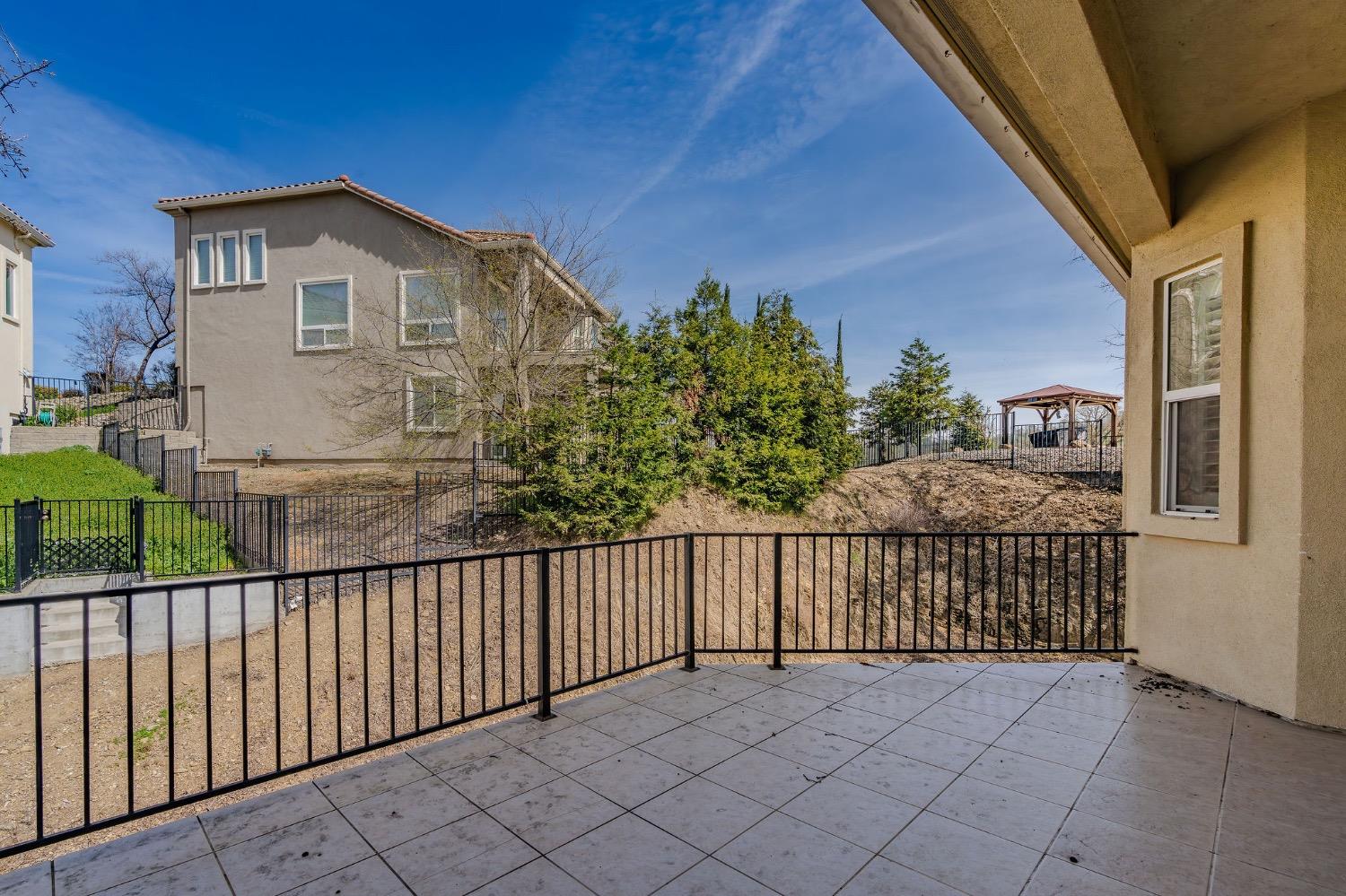 66 Argonaut Dr, Copperopolis, CA 95228