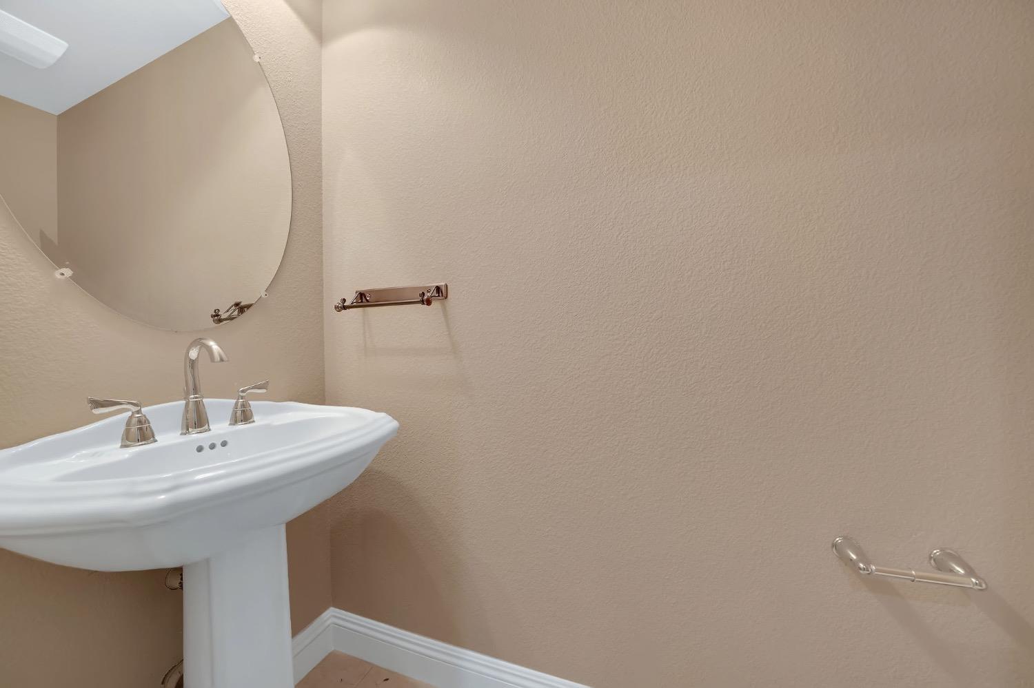 66 Argonaut Dr, Copperopolis, CA 95228