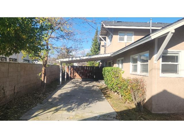 718 E Clinton Ave, Fresno, CA 93704