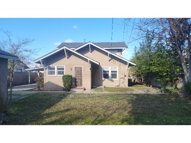 718 E Clinton Ave, Fresno, CA 93704