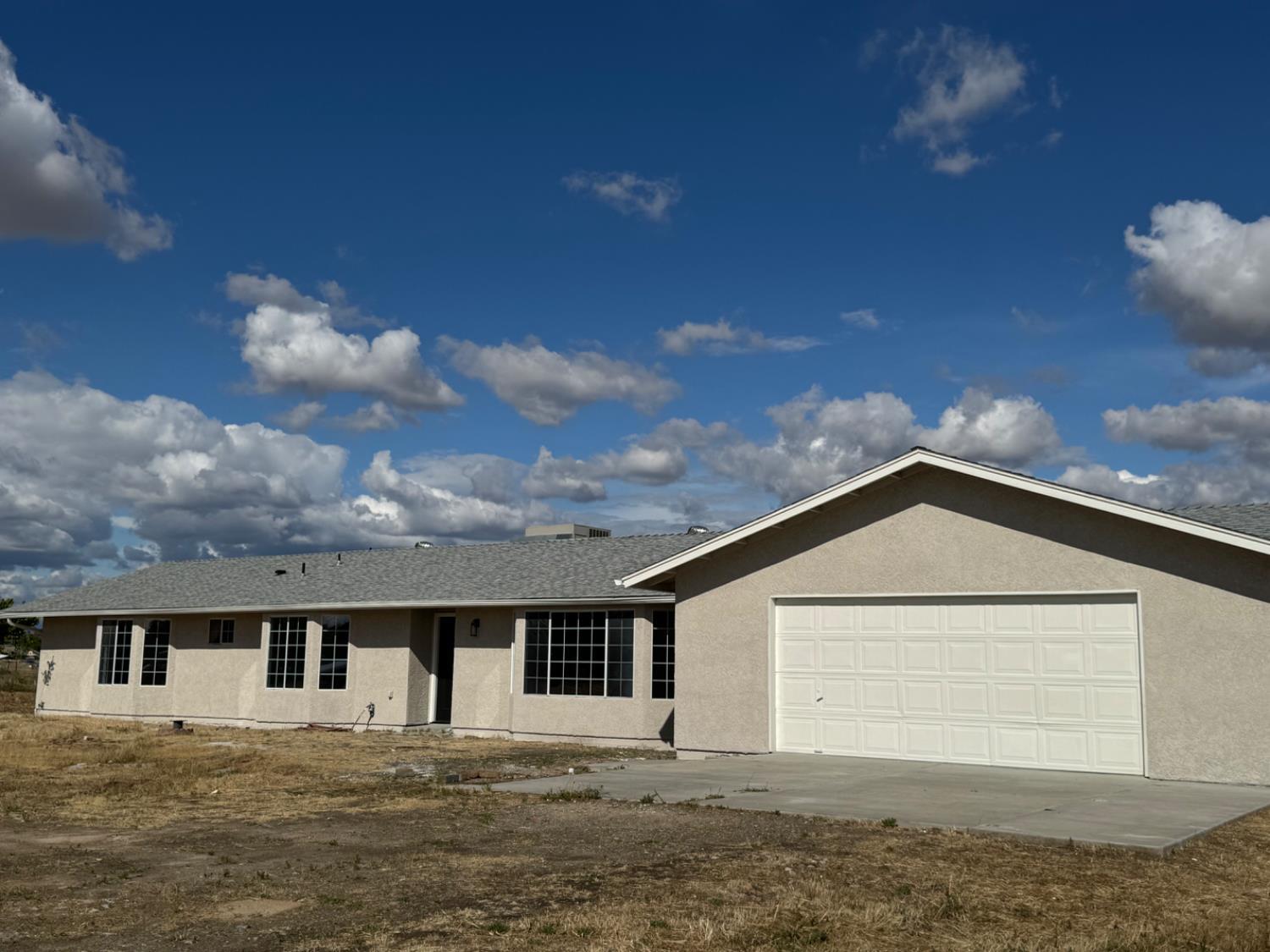 16363 Paula Rd, Madera, CA 93636