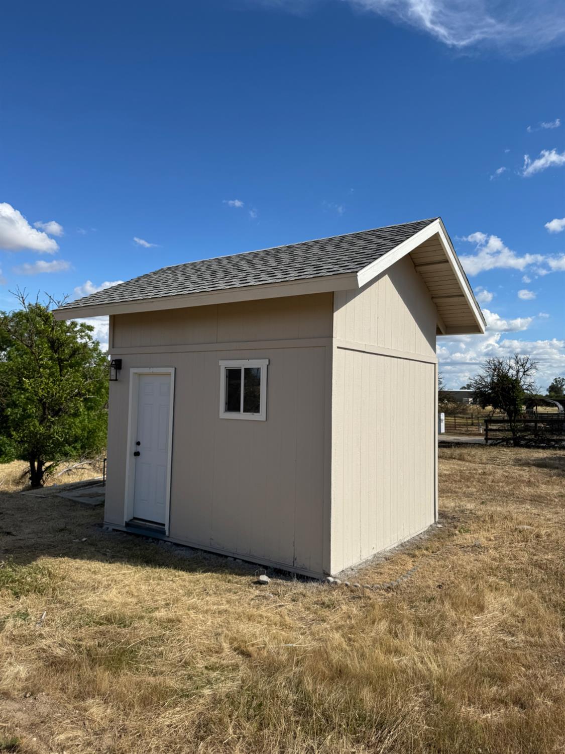 16363 Paula Rd, Madera, CA 93636