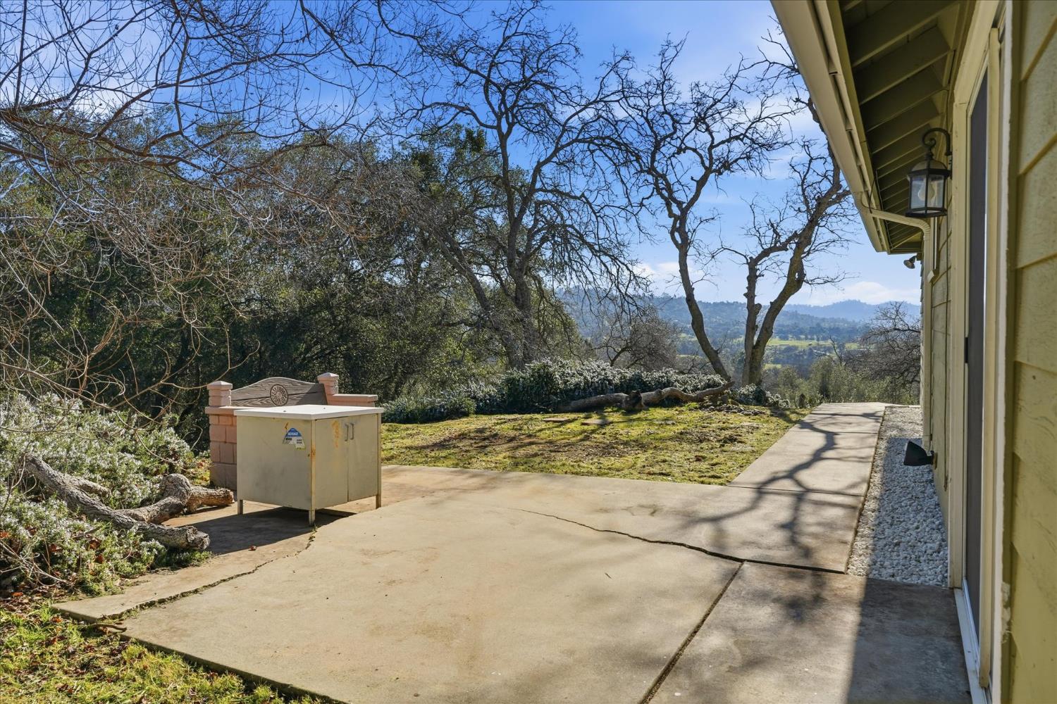 30917 N Dome Dr, Coarsegold, CA 93614