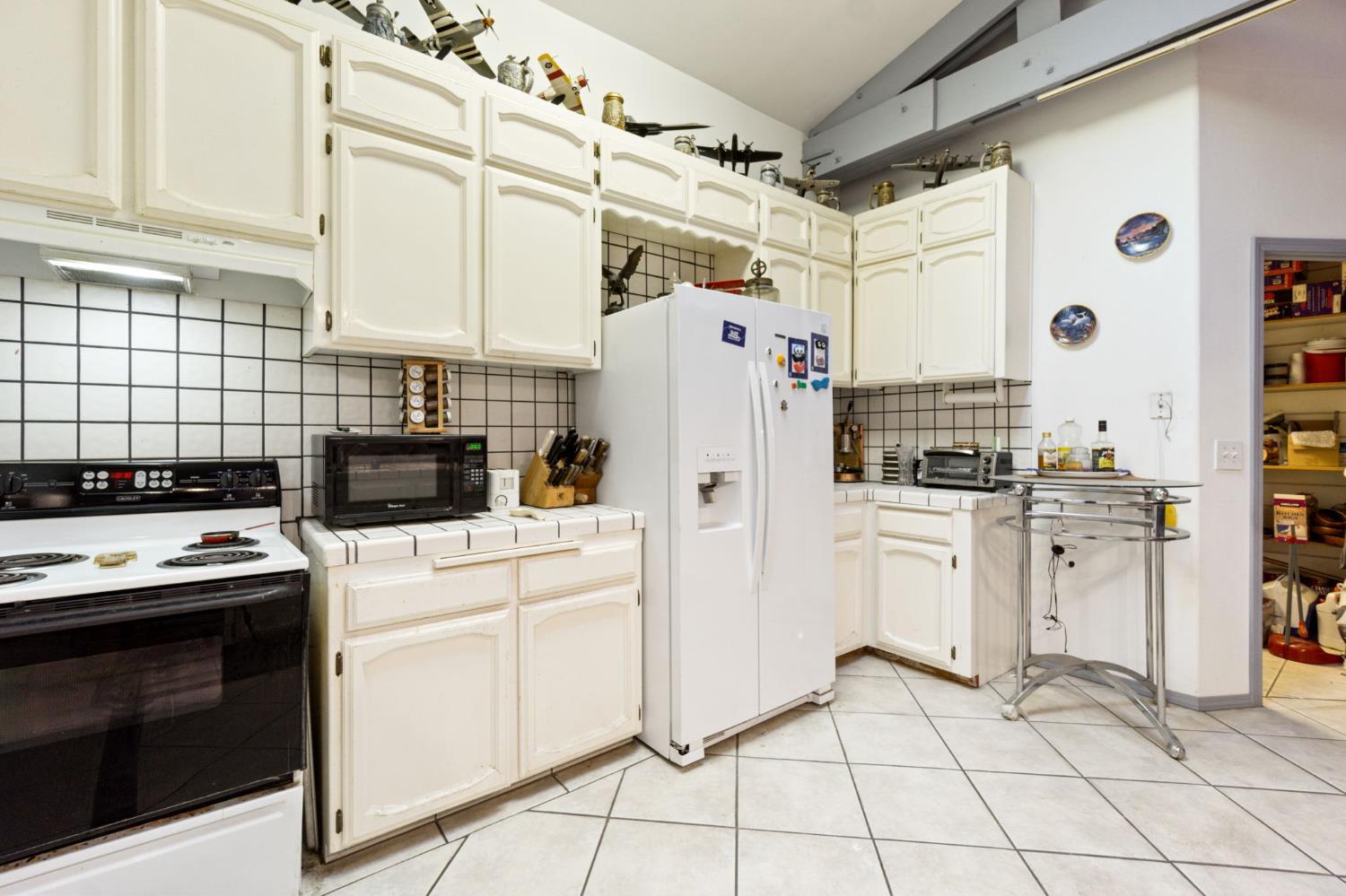 922 Van Ness Ave, Fresno, CA 93721