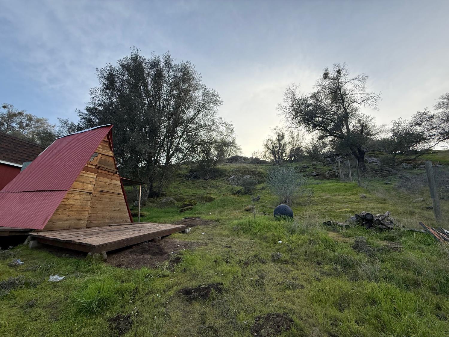 2 58ac Happy Hollow Rd, Coarsegold, CA 93614