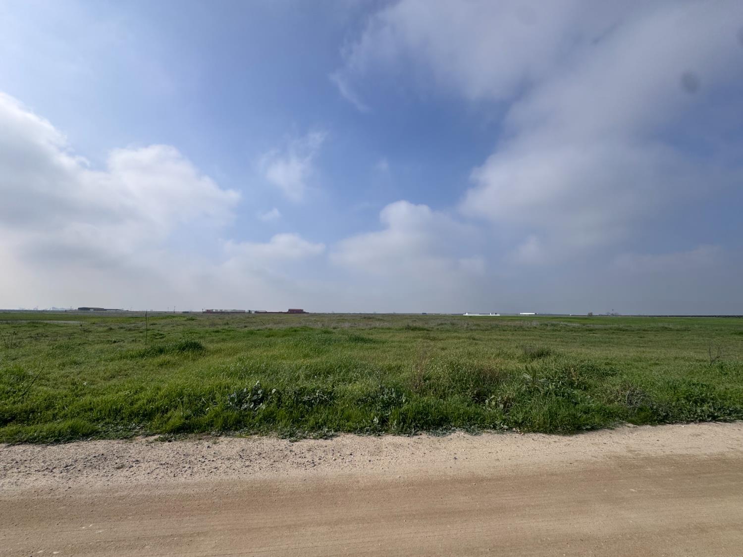 0 0 N/A, Madera, CA 93638