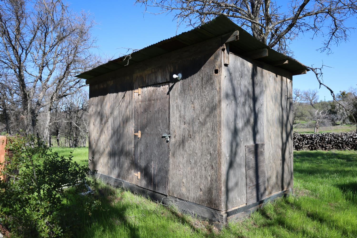 10 Douglas Rd, Coarsegold, CA 93614