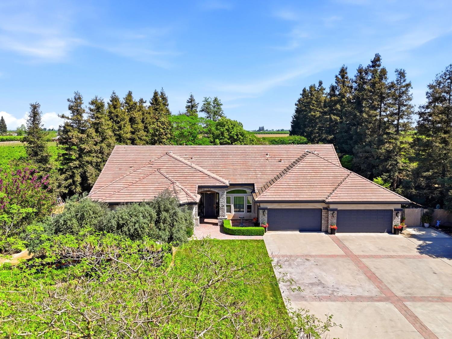 40912 Road 40, Dinuba, CA 93618