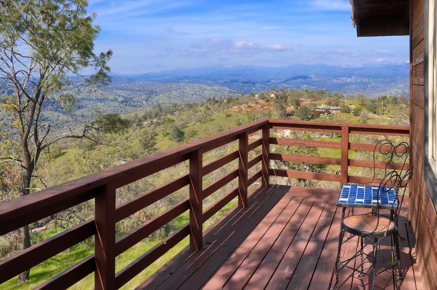 41345 Lilley Mountain Dr, Coarsegold, CA 93614