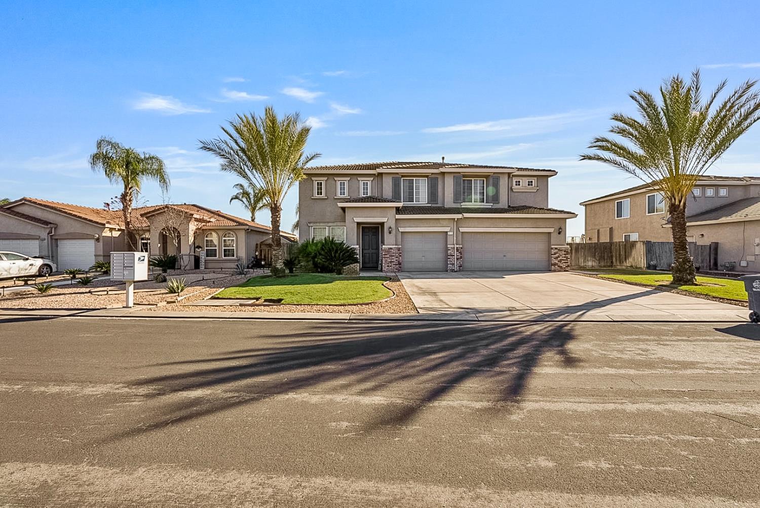 9470 Hillsborough Way, Chowchilla, CA 93610