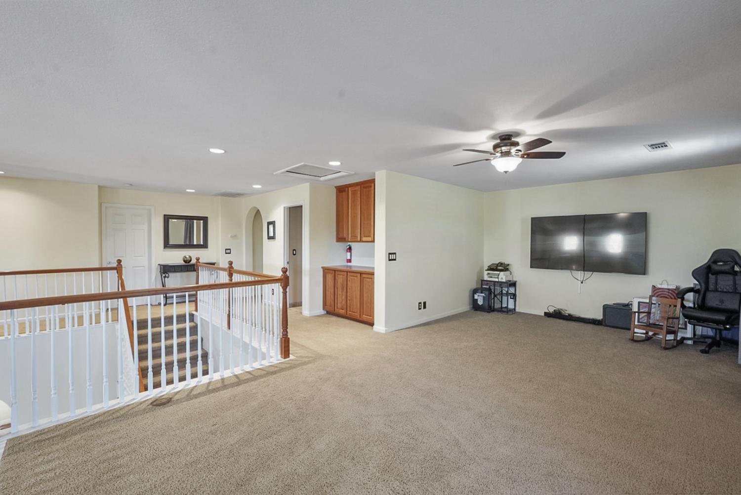 9470 Hillsborough Way, Chowchilla, CA 93610