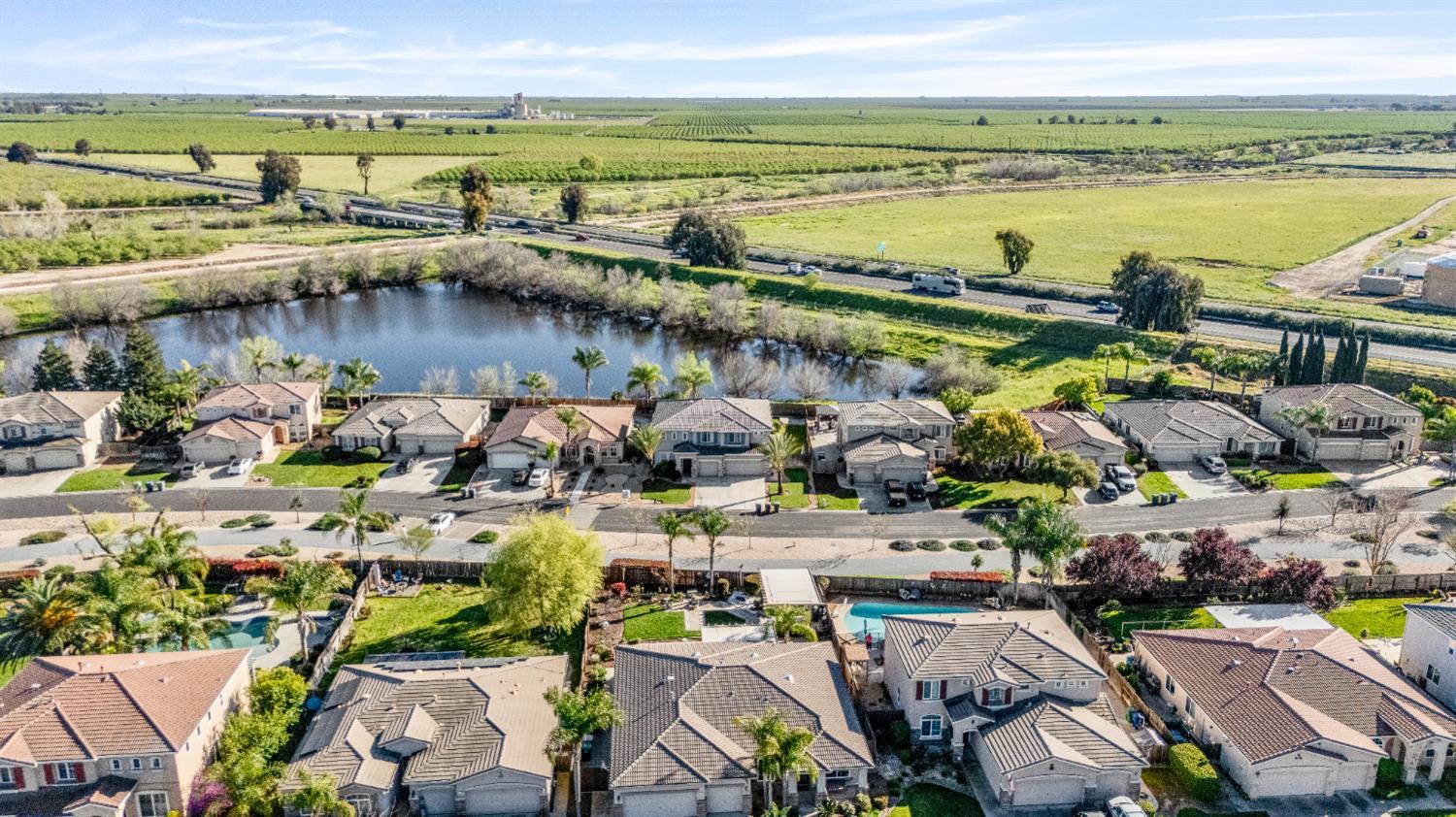 9470 Hillsborough Way, Chowchilla, CA 93610